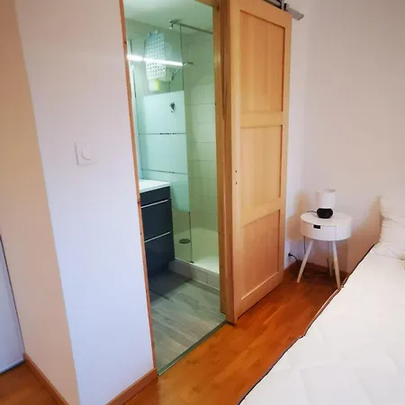 Joli Meuble Calme Et Proche Commodites * 뮐루즈